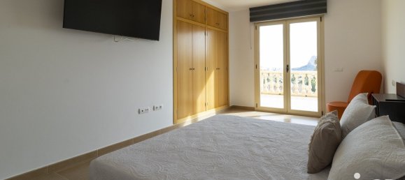 6 bedrooms House in Calp, Spain No. 293237 16