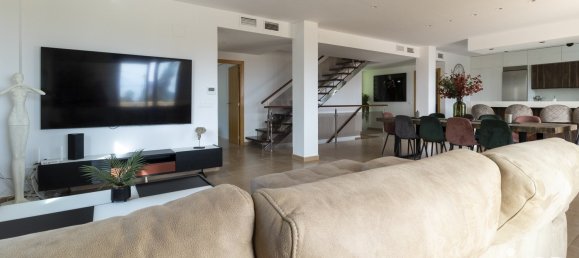 6 bedrooms House in Calp, Spain No. 293237 4