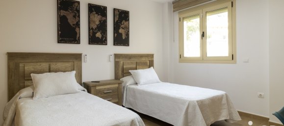 6 bedrooms House in Calp, Spain No. 293237 9