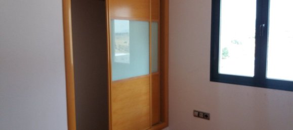 Almacén en Segovia, Spain 866 m² No. 80685 13