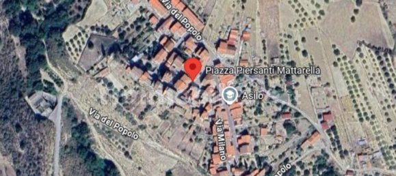 Коммерческая недвижимость с 1 комнатой в Энна, Италия № 303908 3