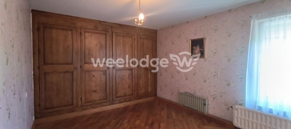 5 bedrooms House in Saint-Remy-Chaussee, France No. 62396 5