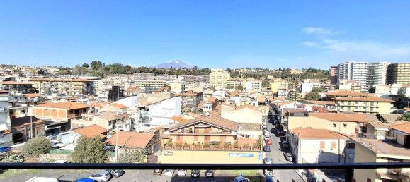 4 rooms Apartment in Catania, Italy No. 171727 32
