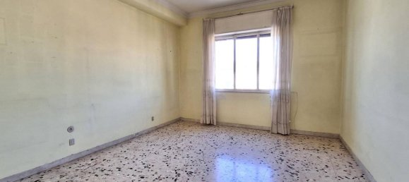 4 rooms Apartment in Catania, Italy No. 171727 7