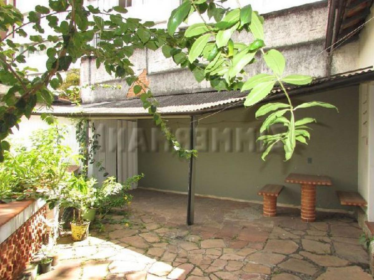 Дом с 3 спальнями в Сан-Паулу, Бразилия № 586068