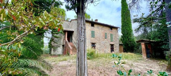 12 rooms House in Cetona, Italy No. 54583 2