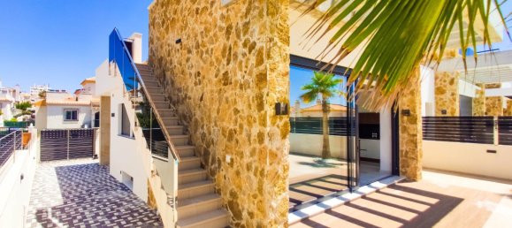 3 bedrooms Villa in Torrevieja, Spain No. 4196 4