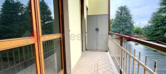 2 bedrooms Apartment in Bricherasio, Italy No. 49721 19