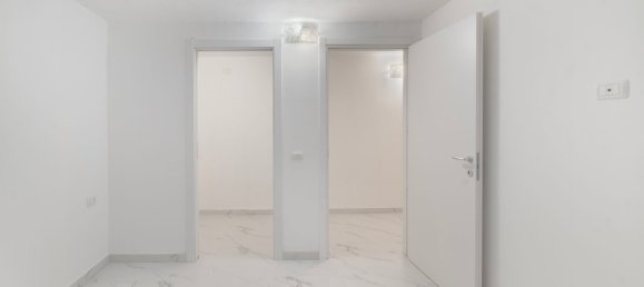 3غرفة شقة في Cinisello Balsamo, Italy رقم 330391 38