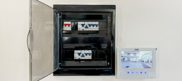 3غرفة شقة في Cinisello Balsamo, Italy رقم 330391 10