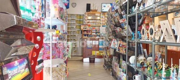 2 rooms Commercial property in Rimini, Italy No. 226897 8