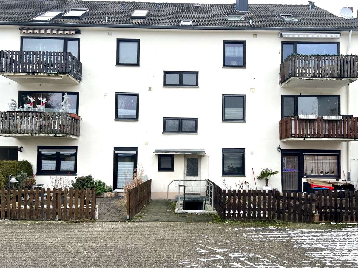 Apartamento de 2 dormitorios en Krefeld, Germany No. 111573