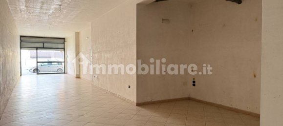 1 room Commercial property in Andria, Italy No. 100370 7