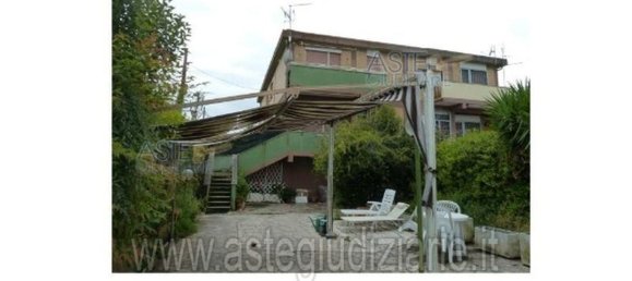 Duplex de 3 divisões em Ardea, Italy N.º 32195 23