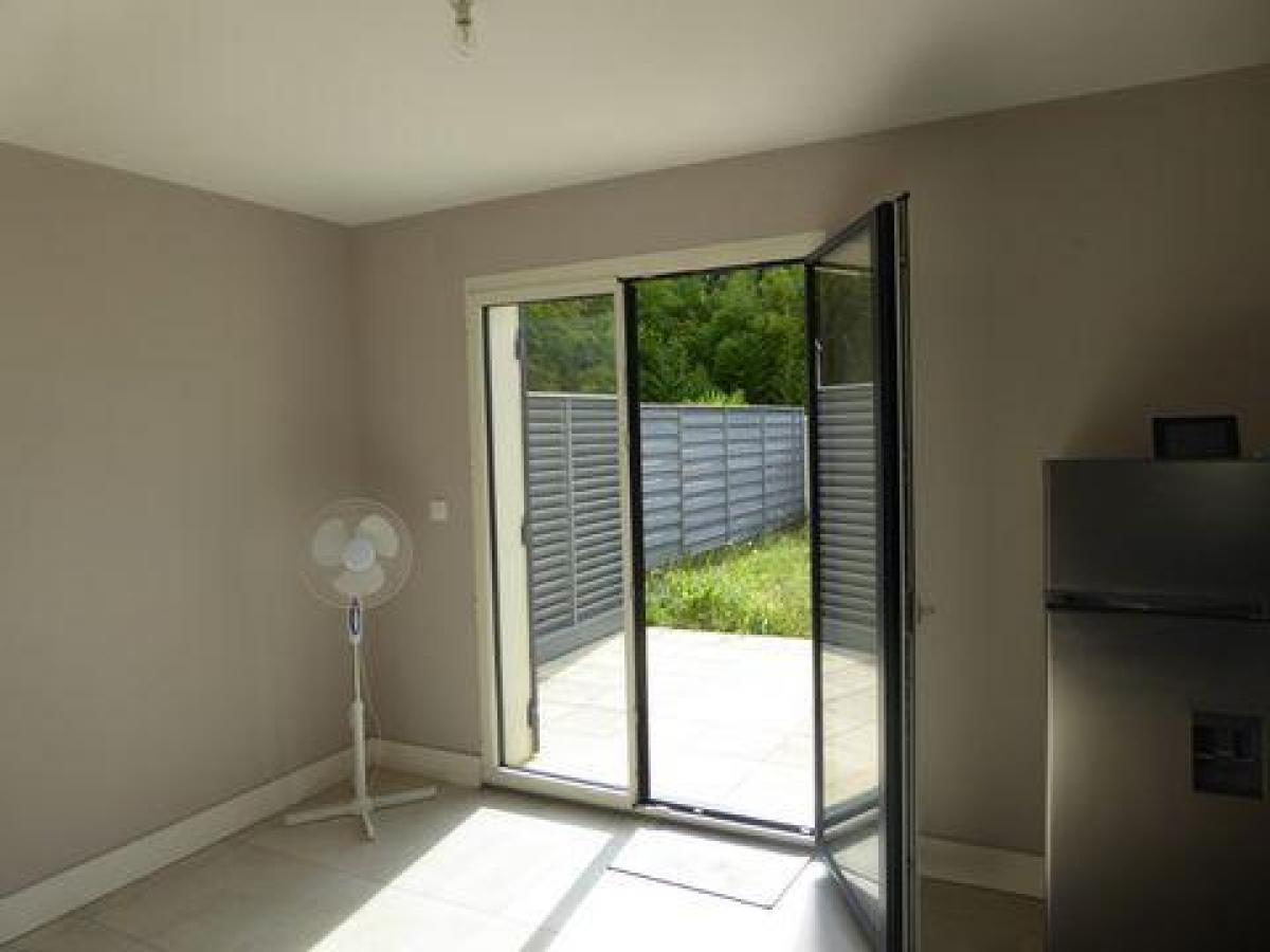 2 bedrooms Condo in Libourne, France No. 12985