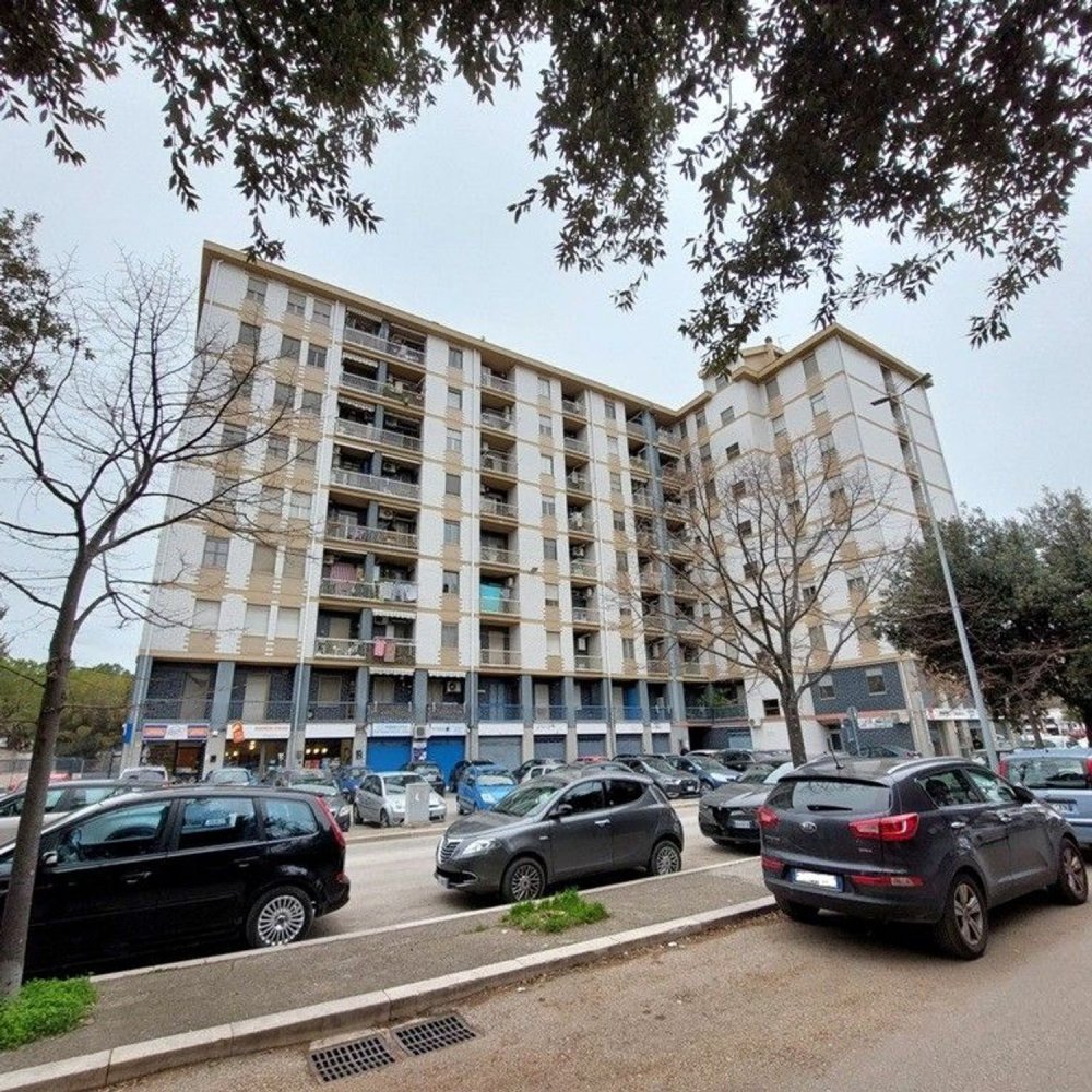 2 rooms Apartment in Foggia, Italy No. 265703