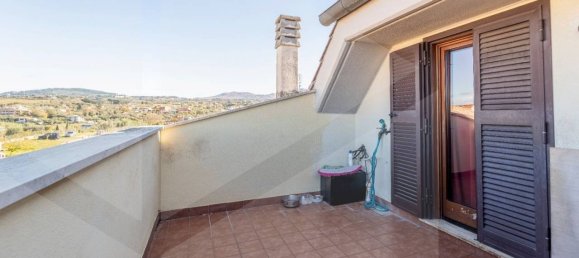 2 Schlafzimmer Wohnung in Ciampino, Italy, Nr. 25412 25