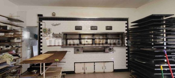 Imóvel comercial de 2 divisões em Ferrara, Italy N.º 304887 9