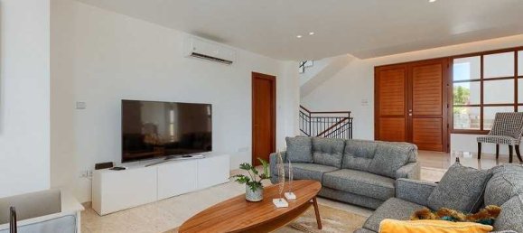 4 Schlafzimmer Haus in Paphos, Cyprus, Nr. 6647 5