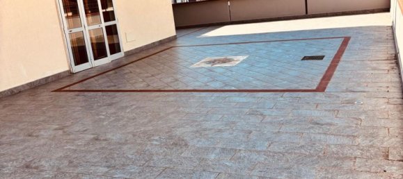 5 rooms Apartment in Prato, Italy No. 259063 2