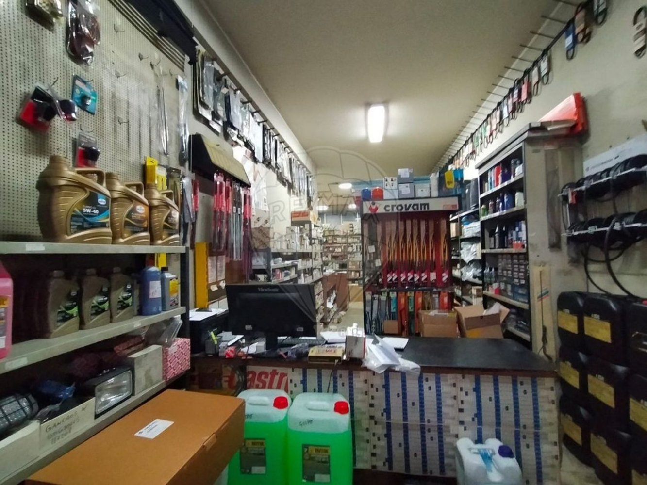 Propriété commerciale à Guimaraes, Portugal 110m² No. 33142