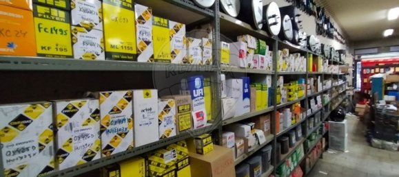 Propriété commerciale à Guimaraes, Portugal 110m² No. 33142 2