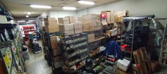 Propriété commerciale à Guimaraes, Portugal 110m² No. 33142 8