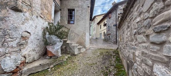 Apartamento de 3 divisões em Canossa, Italy N.º 172705 18