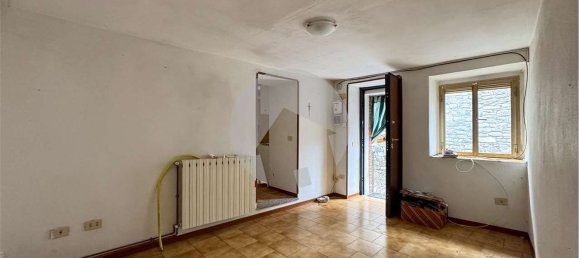 Apartamento de 3 divisões em Canossa, Italy N.º 172705 6