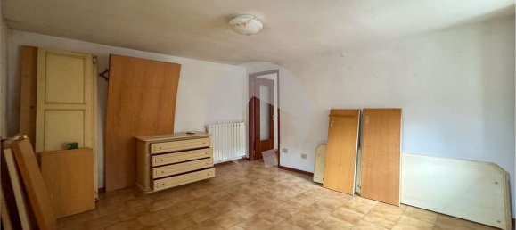 Apartamento de 3 divisões em Canossa, Italy N.º 172705 13