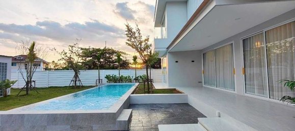 6 bedrooms House in Chiang Mai, Thailand No. 27007 16