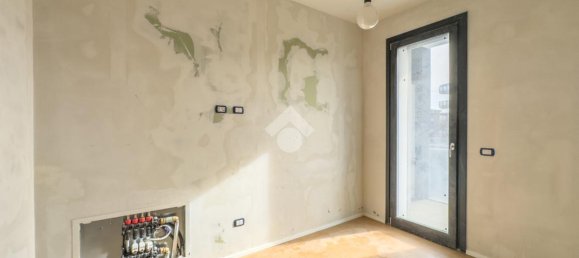 2-salle Appartement à Lissone, Italy No. 16442 17