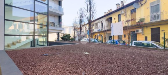 2-salle Appartement à Lissone, Italy No. 16442 13