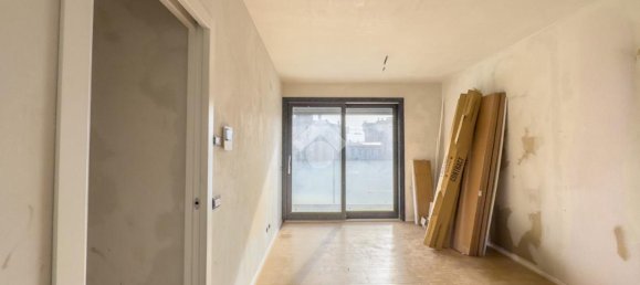 2-salle Appartement à Lissone, Italy No. 16442 22