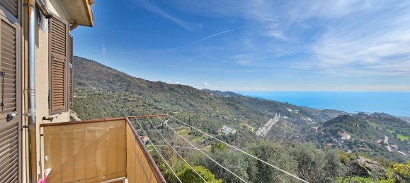 Casa de 4 habitaciónes en Sanremo, Italy No. 69951 10