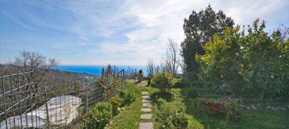 Casa de 4 habitaciónes en Sanremo, Italy No. 69951 50