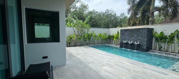 2 bedrooms Cafe / restaurant in Phuket, Thailand No. 7547 7