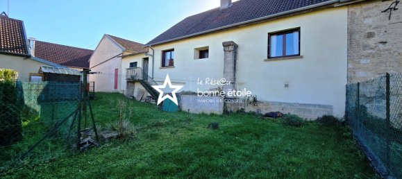 3 bedrooms House in Bourdons-sur-Rognon, France No. 212495 11