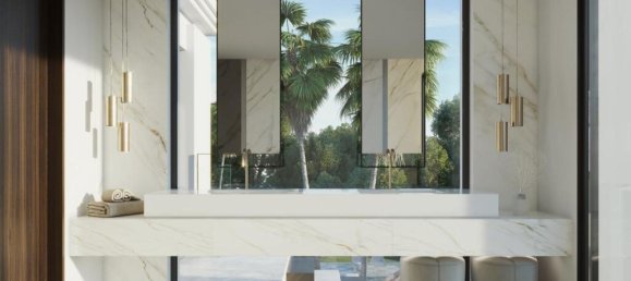 5 bedrooms Villa in Marbella, Spain No. 93635 19