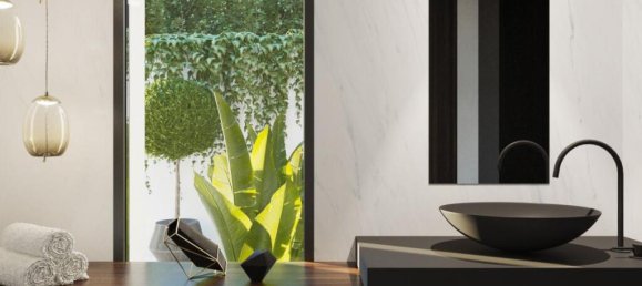 5 bedrooms Villa in Marbella, Spain No. 93635 22