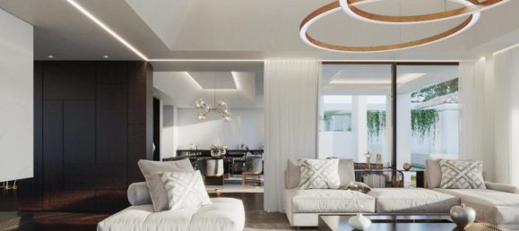 5 bedrooms Villa in Marbella, Spain No. 93635 20