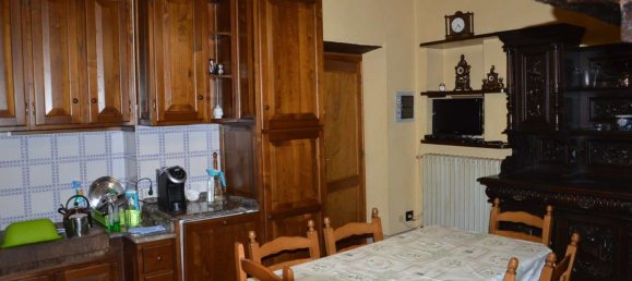 12 rooms House in Lucca, Italy No. 80058 7