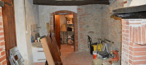 12 rooms House in Lucca, Italy No. 80058 41