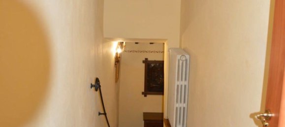 12 rooms House in Lucca, Italy No. 80058 22