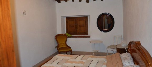 12 rooms House in Lucca, Italy No. 80058 36