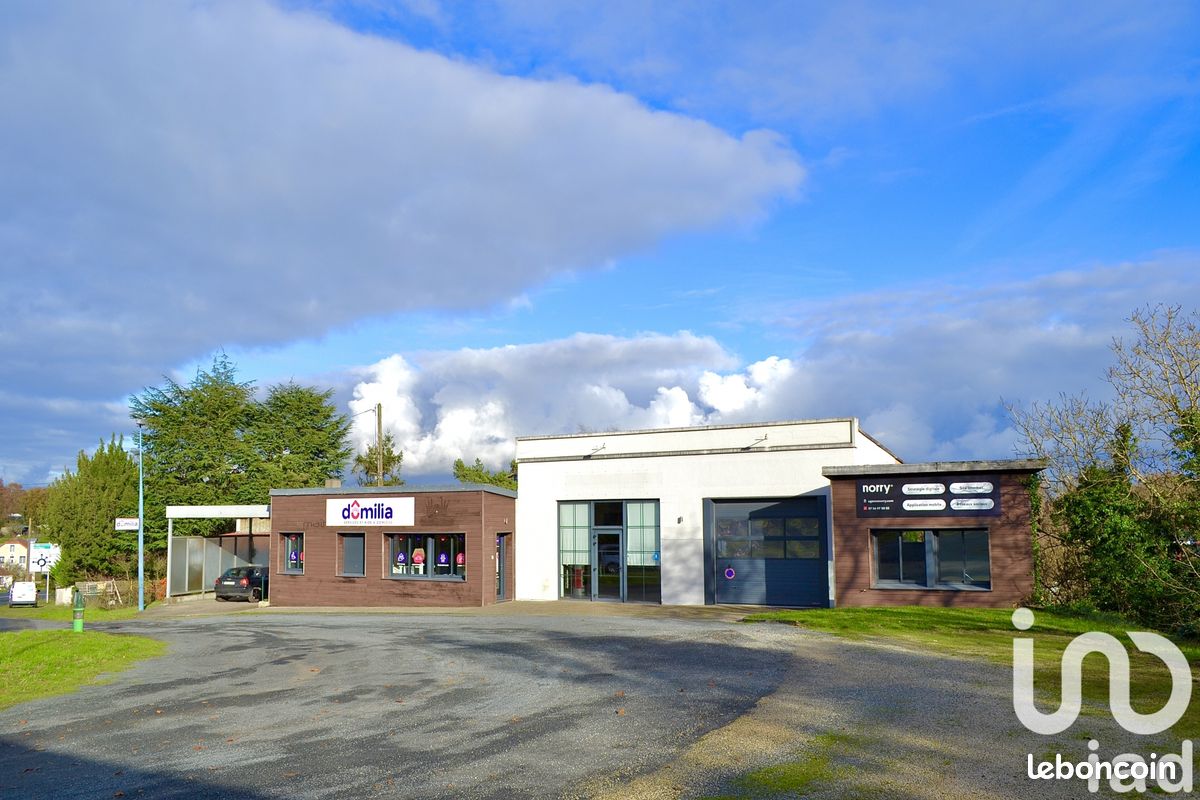 Дом с 6 комнатами в Ле Блан, Франция № 38561