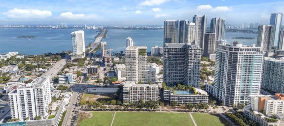 2 Schlafzimmer Gewerbliche Immobilien in Miami, USA, Nr. 615633 22