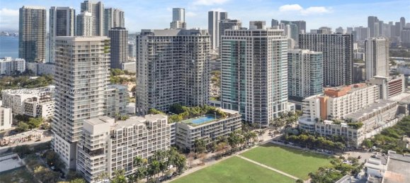 2 Schlafzimmer Gewerbliche Immobilien in Miami, USA, Nr. 615633 23