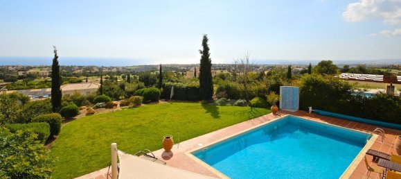 3 bedrooms House in Paphos, Cyprus No. 9878 12