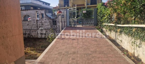 3 غرف نوم فيلا في San Giovanni la Punta, Italy رقم 262082 8